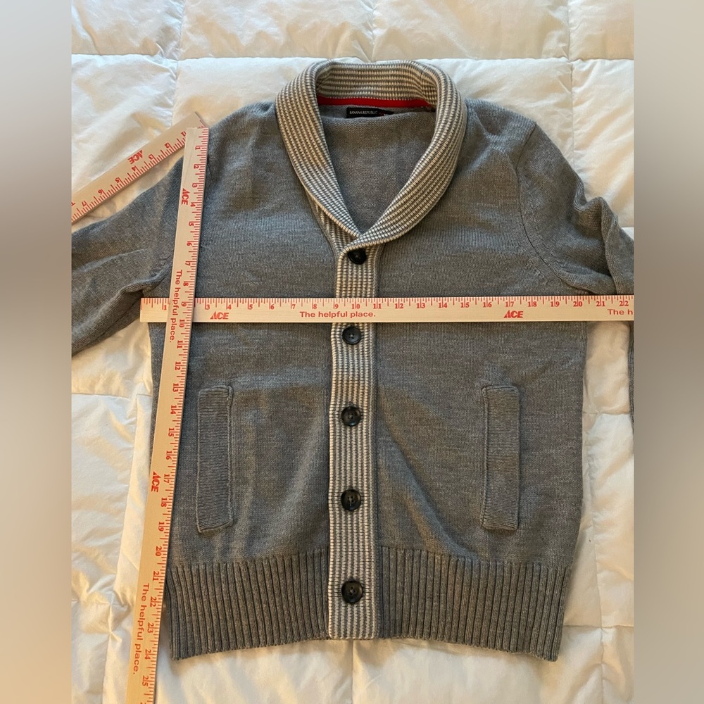 Banana Republic Gray Cardigan Sweater